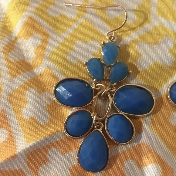 🍍Royal Blue Gold Trim Tear Drop Dangle Earrings - Picture 2 of 5
